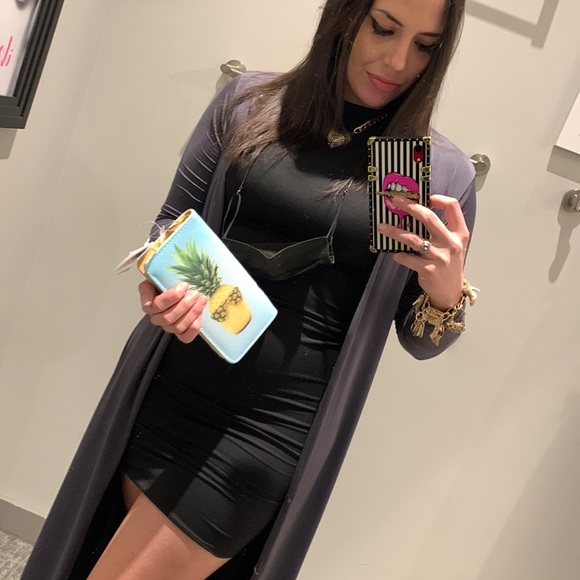 Pineapple Wallet - Picture 3 of 13